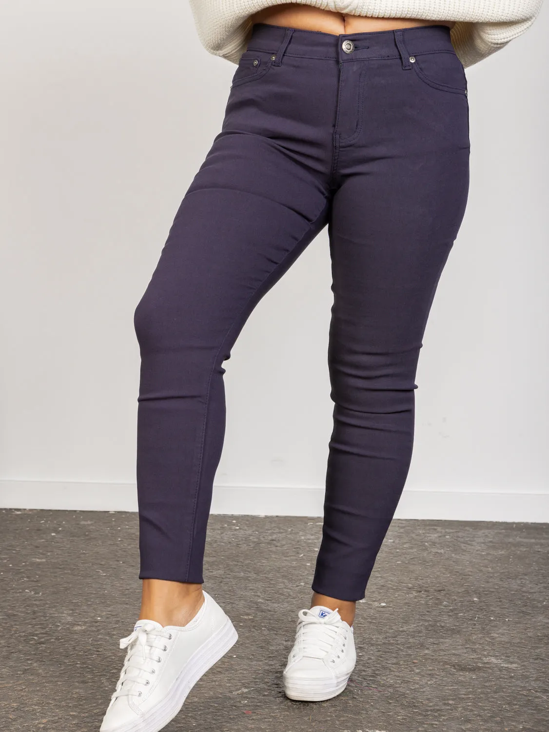 Fern Pants - Navy Mid Rise