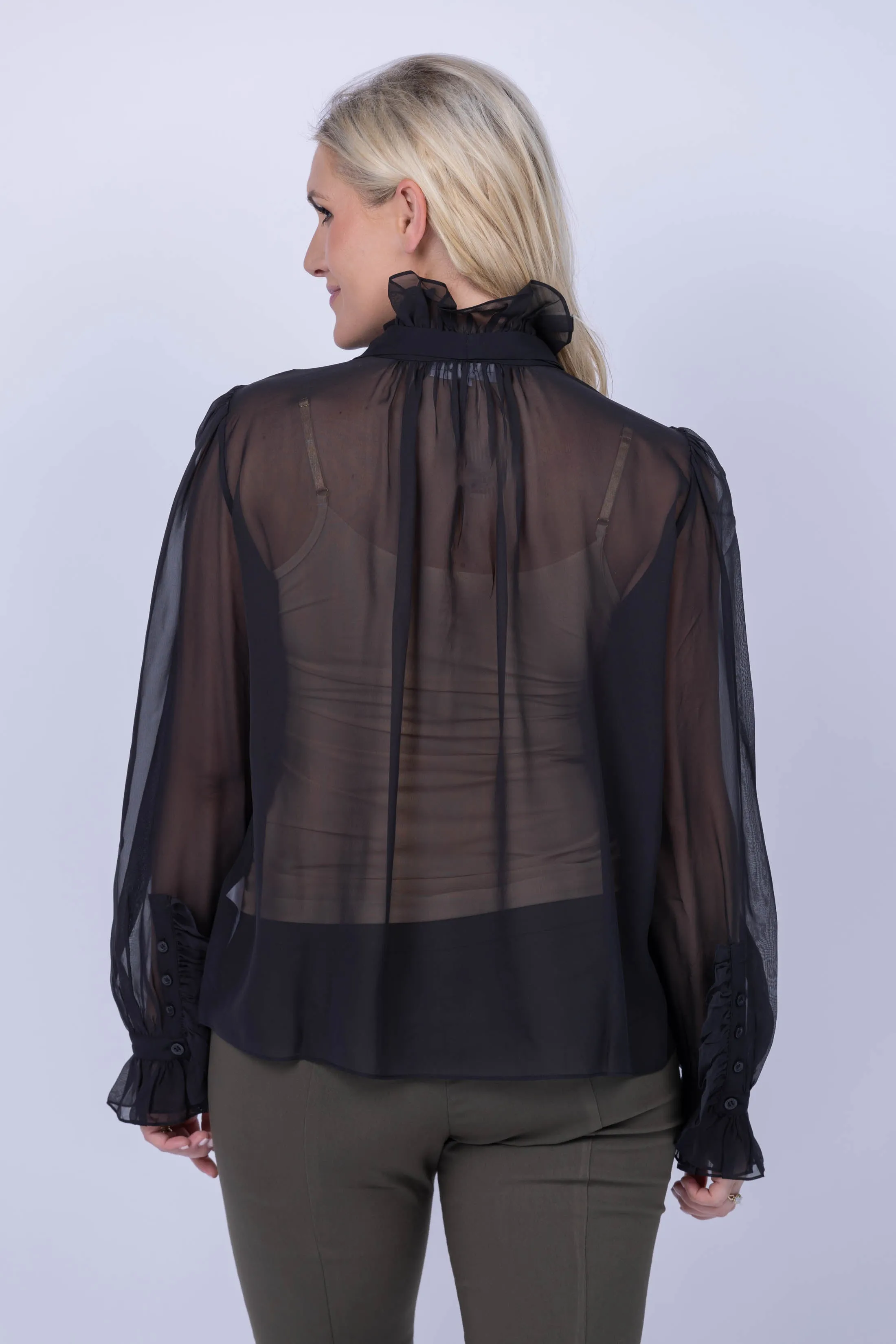 Frame Ruffle Front Button Up Top in Noir