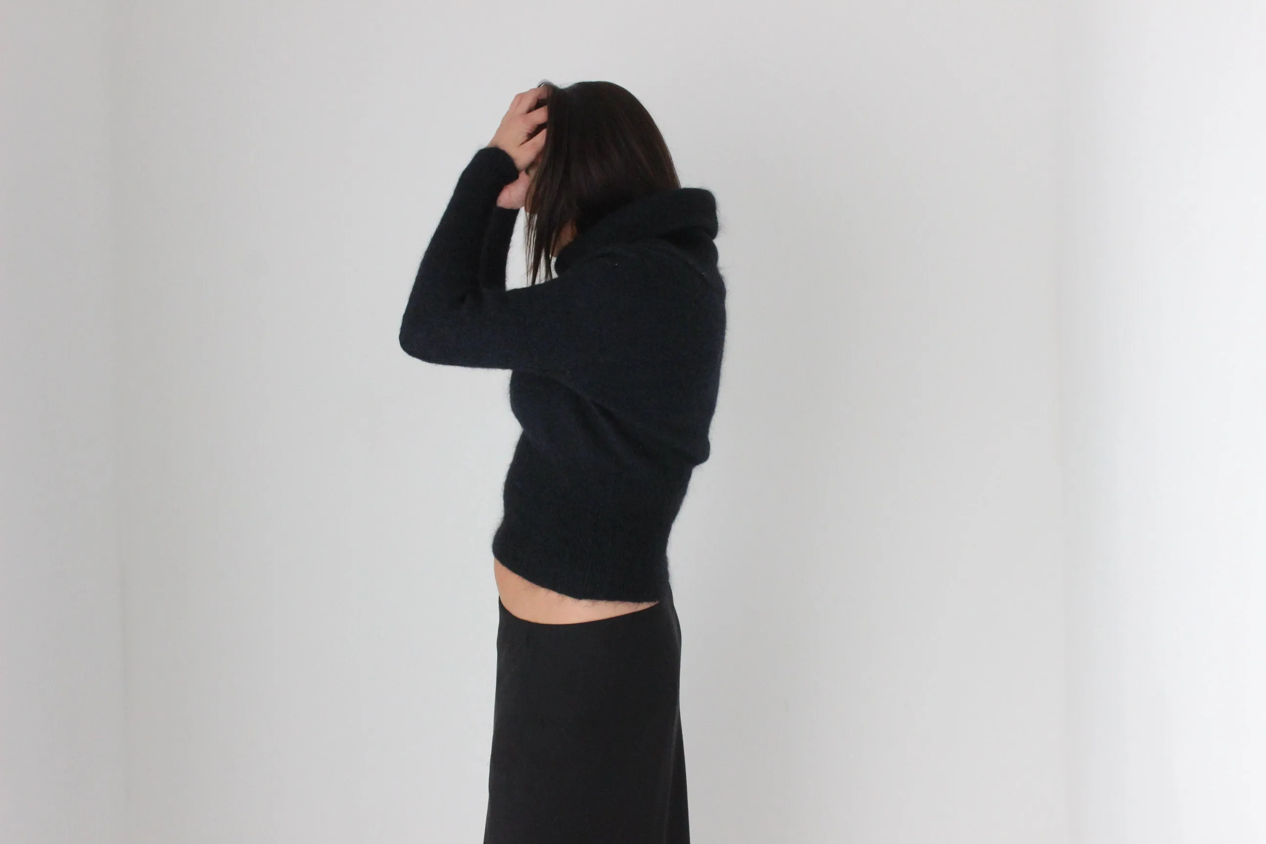 Gorgeous 90s Mohair & Wool Knit Navy Sweater