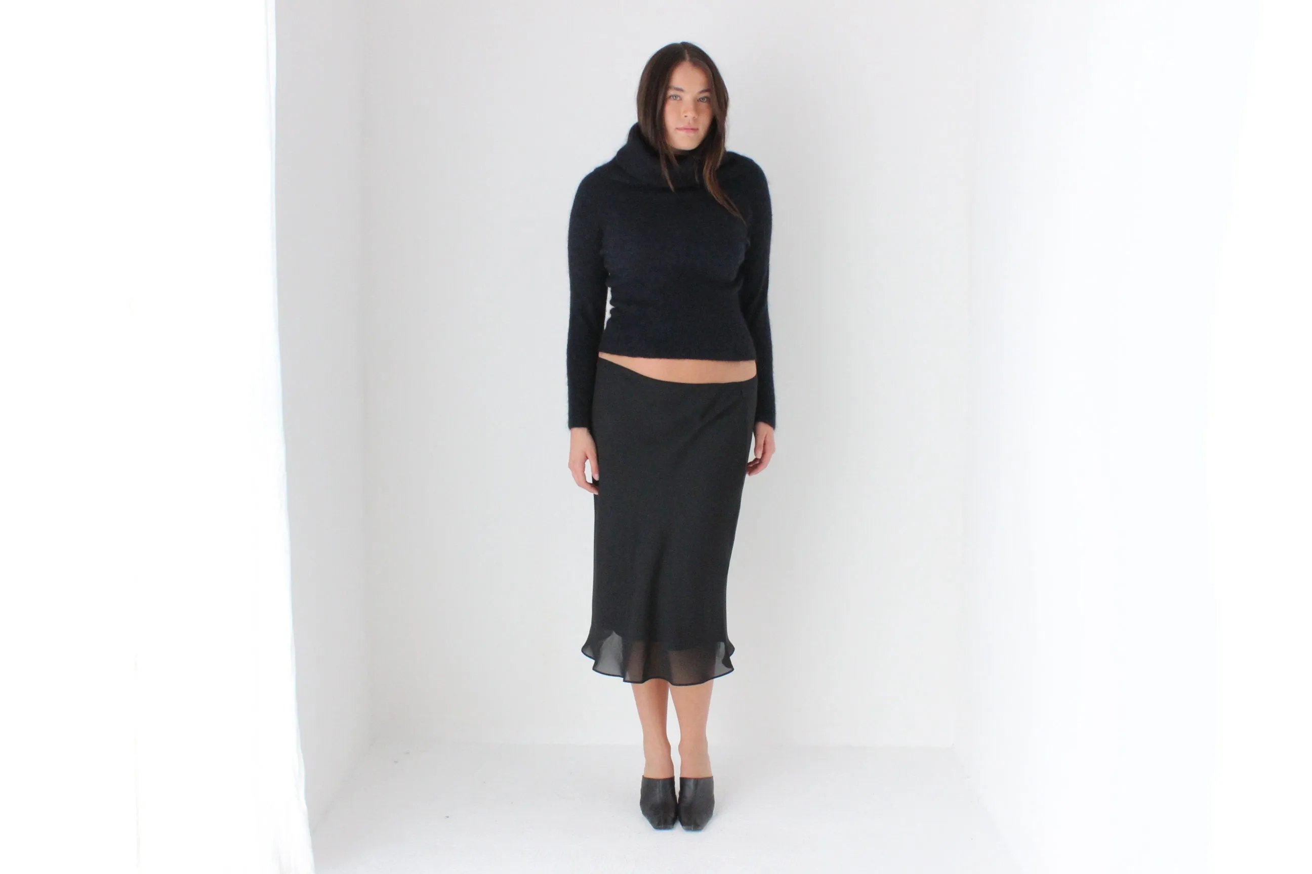 Gorgeous 90s Mohair & Wool Knit Navy Sweater