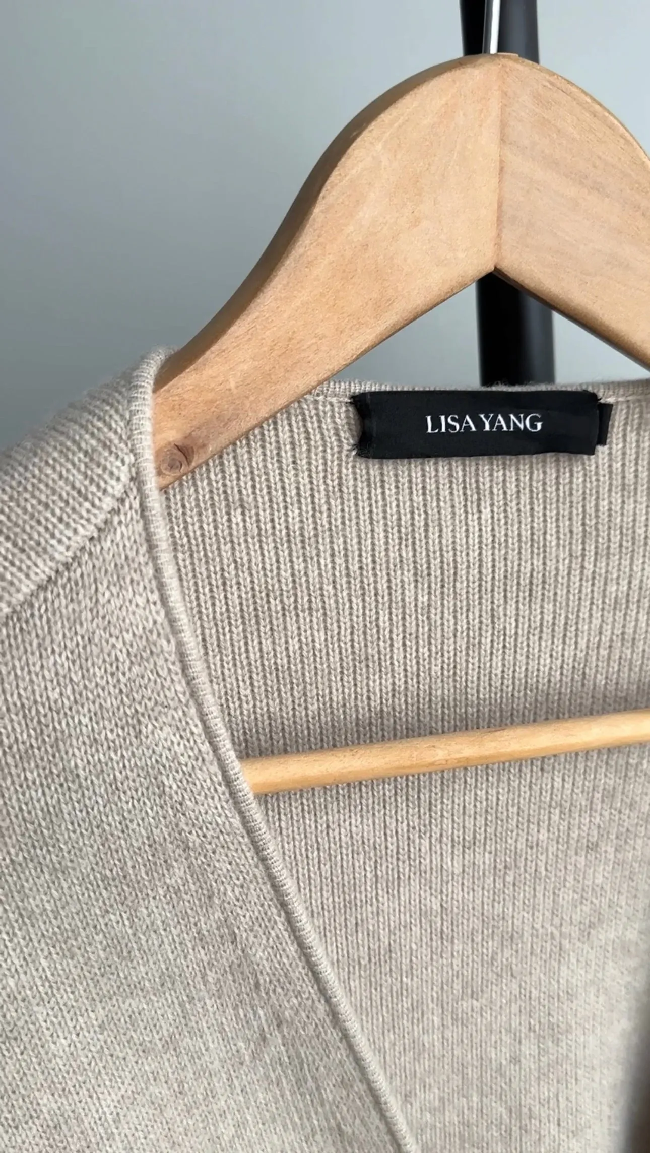 Lisa Yang Light Greige Cashmere Cardigan Sweater - S / M