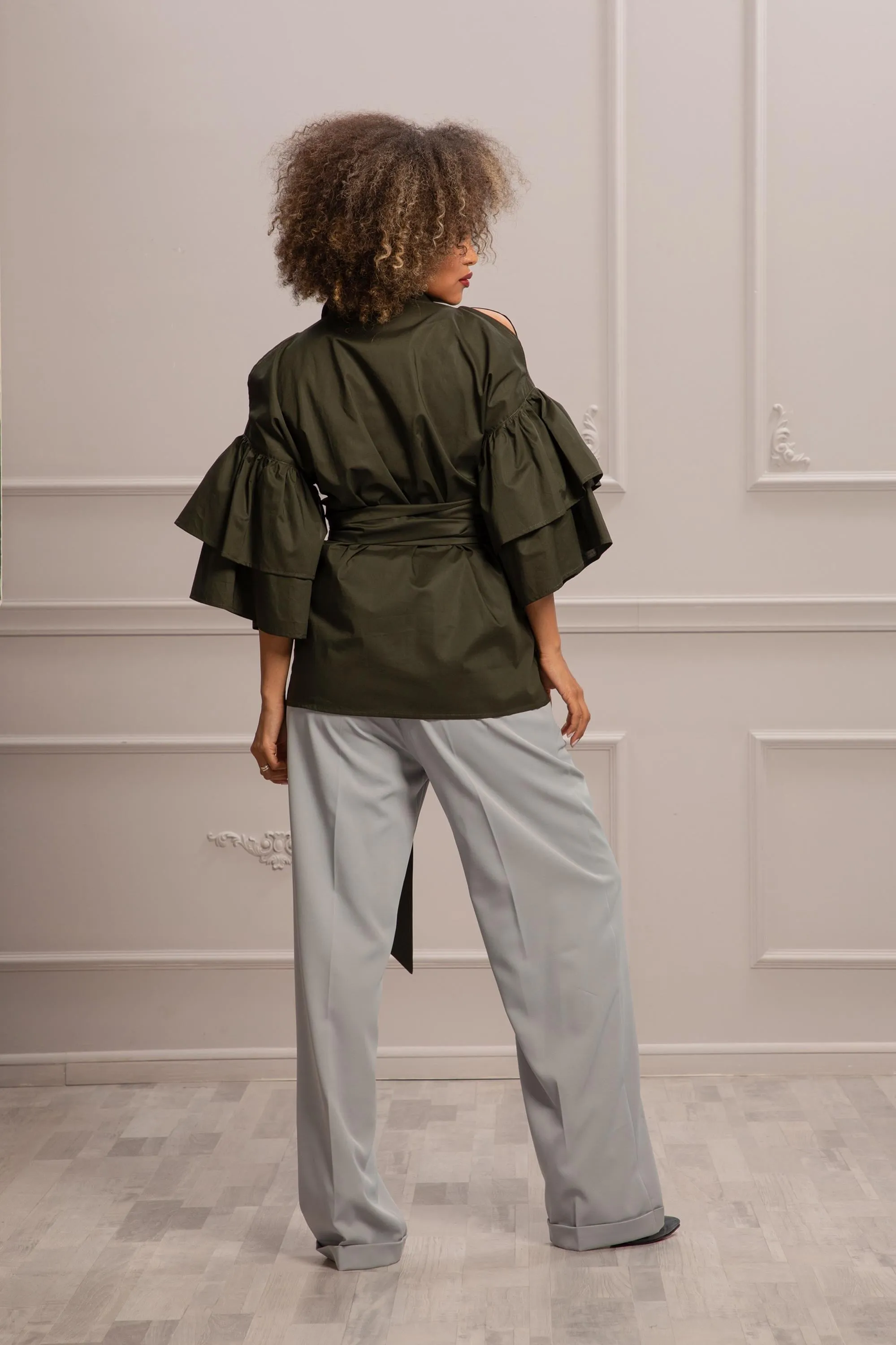 RUFFLED SLEEVES BLOUSE