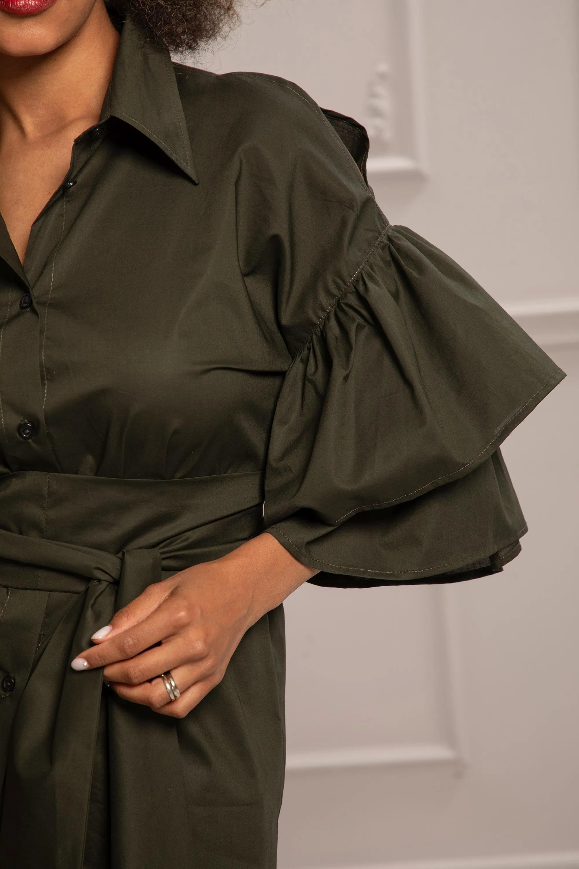 RUFFLED SLEEVES BLOUSE