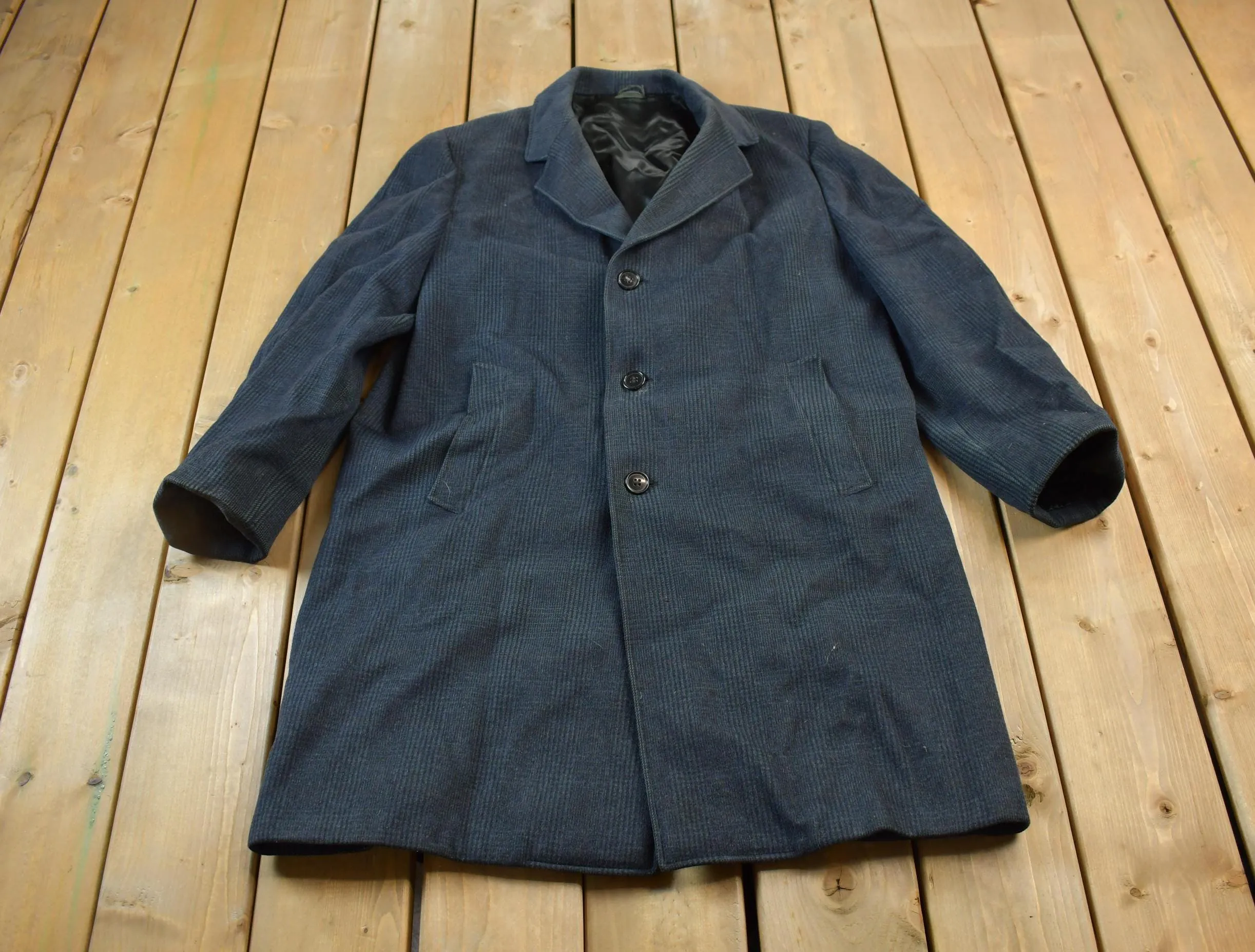 Vintage 1980s Eatons Trench Coat